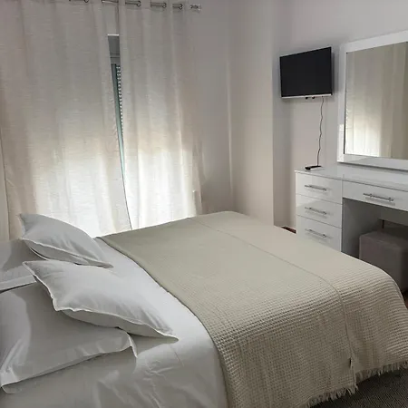 Apartamento Castle View Premium Gjirokastër